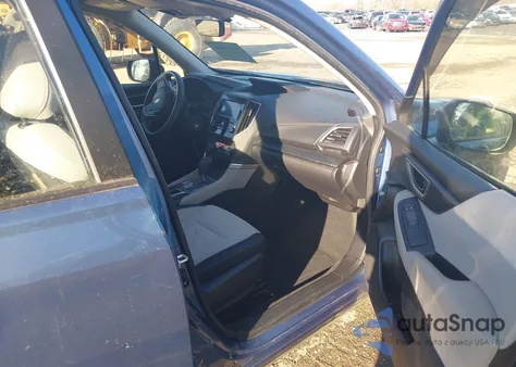 2021 Subaru Forester z USA, uszkodzony, nr VIN JF2SKADC8MH452879